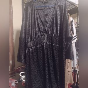 Black satin shirt with leopard print design v-neck ruching around the waist